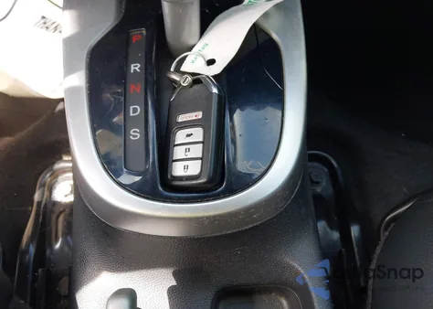 2018 Honda Fit Ex-L z USA, uszkodzony, nr VIN 3HGGK5H03JM702341